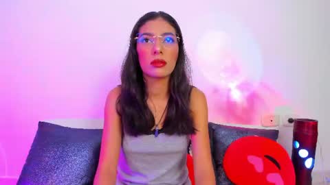Snapshot of casseydagger chatting on June 2026 01:52:01 AM CASSEY online show from June 2026 01:52:01 AM