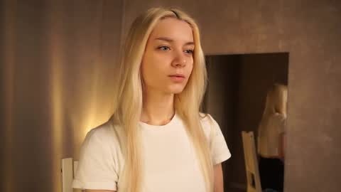 Cassie online show from February 2025 04:11:02 PM