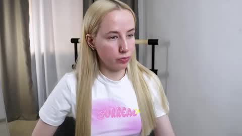 Cassie online show from November 2025 09:13:02 PM