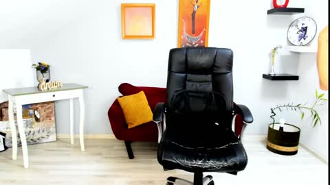 CassieJonas online show from December 2024 10:45:02 AM