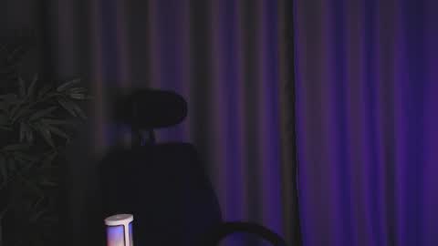 Snapshot of cassiemich chatting on March 2026 01:15:02 PM Cassie online show from March 2026 01:15:02 PM