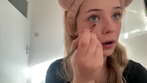 Snapshot of cassijent chatting on March 2026 03:48:01 PM Olivia online show from March 2026 03:48:01 PM