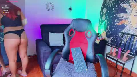 Snapshot of cat__moon__ chatting on June 2026 03:27:01 PM Karol online show from June 2026 03:27:01 PM