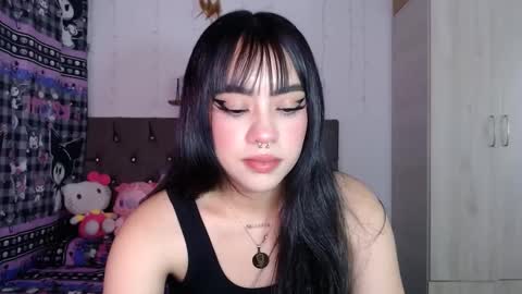 Mila online show from September 2025 05:29:01 AM