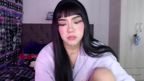 Snapshot of cat_mila_ chatting on March 2026 08:26:33 AM Mila online show from March 2026 08:26:33 AM