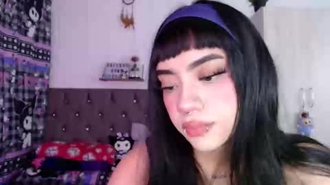 Snapshot of cat_mila_ chatting on April 2026 06:42:02 AM Mila online show from April 2026 06:42:02 AM