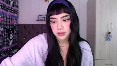 Snapshot of cat_mila_ chatting on April 2026 03:29:02 AM Mila online show from April 2026 03:29:02 AM