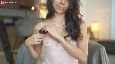 Catalina online show from December 2025 02:48:01 PM