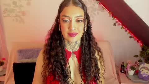Snapshot of cata_greenn chatting on January 2025 09:01:02 PM Cata green model independient online show from January 2025 09:01:02 PM