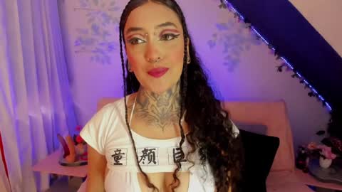 Snapshot of cata_greenn chatting on January 2025 10:07:02 PM Cata green model independient online show from January 2025 10:07:02 PM