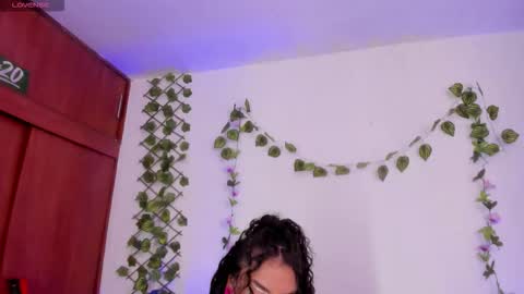 Snapshot of cata_greenn chatting on September 2025 08:20:02 PM Cata green model independient online show from September 2025 08:20:02 PM