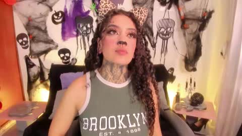 Snapshot of cata_greenn chatting on October 2025 08:21:02 PM Cata green model independient online show from October 2025 08:21:02 PM
