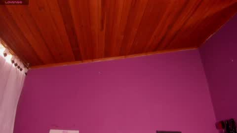 Snapshot of cata_greenn chatting on April 2026 07:26:02 PM Cata green model independient online show from April 2026 07:26:02 PM