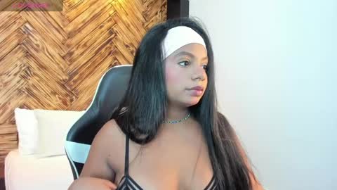 Snapshot of cata_rosse_ chatting on April 2026 02:02:01 AM C A T A online show from April 2026 02:02:01 AM