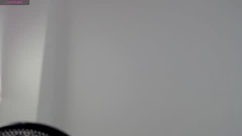 Snapshot of catalaia_stomm chatting on February 2025 12:57:02 PM catalaia_stomm online show from February 2025 12:57:02 PM