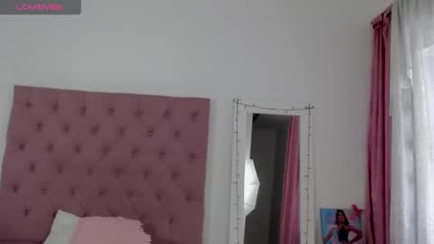 Snapshot of catalaia_stomm chatting on February 2025 01:59:02 PM catalaia_stomm online show from February 2025 01:59:02 PM