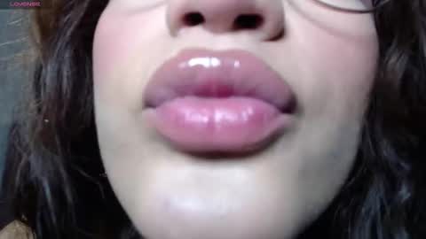 Snapshot of catalaia_stomm chatting on November 2025 01:21:02 PM catalaia_stomm online show from November 2025 01:21:02 PM