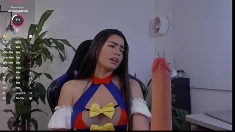 MACARENA online show from February 2025 11:48:01 PM