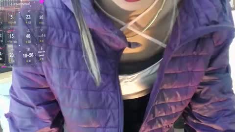 Queen Catalella online show from October 2025 03:12:02 AM