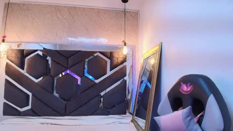 Snapshot of cataleya_sambrano chatting on November 2025 10:59:01 AM Cataleya online show from November 2025 10:59:01 AM