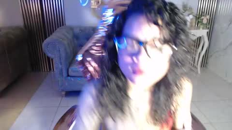 Catalina  online show from September 2025 01:02:01 PM