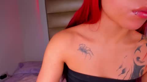 Snapshot of catalina_jade chatting on March 2026 01:33:01 PM Cata online show from March 2026 01:33:01 PM