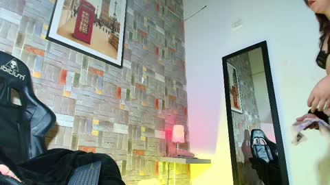 Catalina online show from February 2026 08:29:02 PM