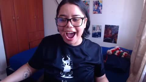 catalinaa_lovee online show from September 2025 06:30:01 PM
