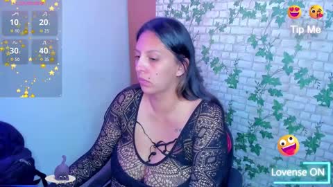  Mia   online show from December 2025 04:40:01 AM