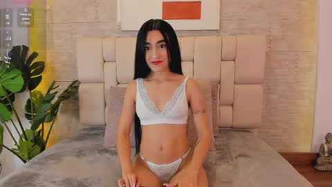 Snapshot of cate_gil chatting on April 2026 11:33:01 AM cate online show from April 2026 11:33:01 AM