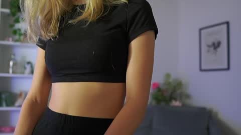 catecrago  online show from February 2025 11:57:02 AM