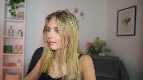 catecrago  online show from February 2025 05:58:01 PM