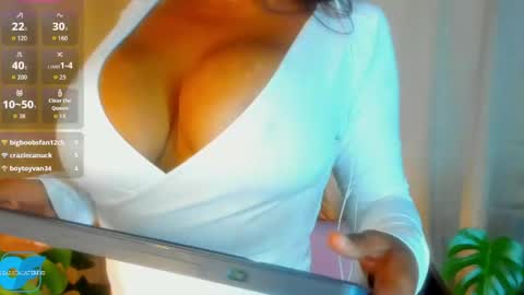 Snapshot of caterinezapataa chatting on March 2026 10:30:01 AM Caterine Zapata online show from March 2026 10:30:01 AM