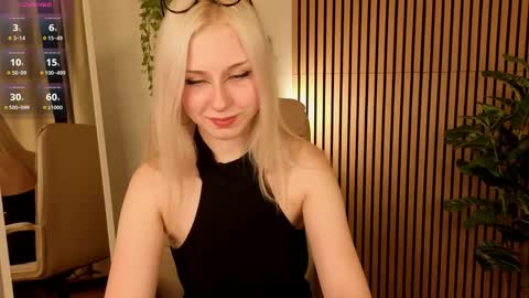 Anna  online show from March 2026 02:04:01 AM