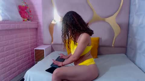 cathaleyahh online show from January 2025 04:18:02 AM