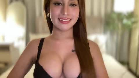 Snapshot of cathalina_goddess chatting on December 2025 06:36:02 PM cathalina harake online show from December 2025 06:36:02 PM