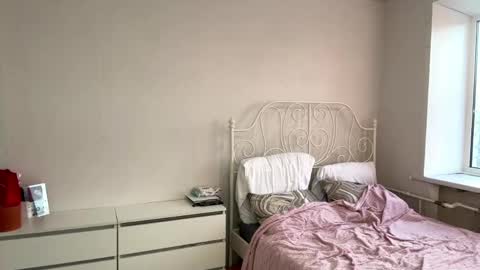 Snapshot of catharinelaumea chatting on March 2026 03:17:01 PM Lolly online show from March 2026 03:17:01 PM