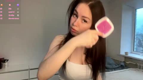 Snapshot of catharinelaumea chatting on April 2026 03:48:02 PM Lolly online show from April 2026 03:48:02 PM