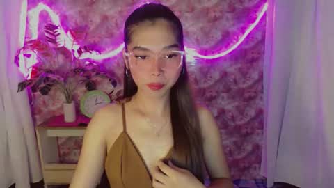 catherine_365 online show from April 2026 09:53:01 AM