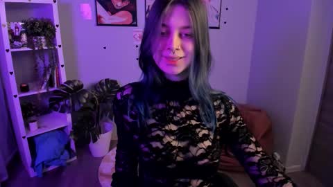 Snapshot of catherine_wine chatting on March 2026 06:47:02 PM Catherine online show from March 2026 06:47:02 PM