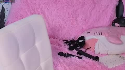 Snapshot of catherinekaris chatting on April 2026 09:17:01 AM Catherine online show from April 2026 09:17:01 AM