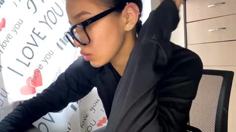 Snapshot of catherinepirs chatting on March 2026 08:26:33 AM catherinepirs online show from March 2026 08:26:33 AM