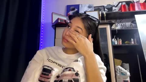 Snapshot of catherinepirs chatting on April 2026 12:44:02 PM catherinepirs online show from April 2026 12:44:02 PM