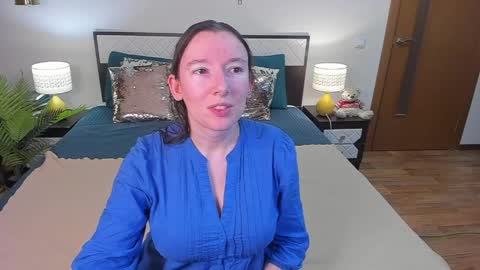 Catrin online show from June 2026 02:35:02 AM