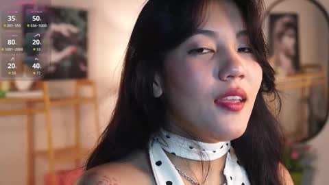 Snapshot of catheryneells chatting on September 2025 05:16:02 PM Lee online show from September 2025 05:16:02 PM