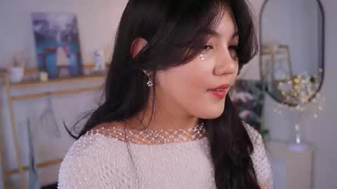 Snapshot of catheryneells chatting on October 2025 05:08:01 PM Lee online show from October 2025 05:08:01 PM