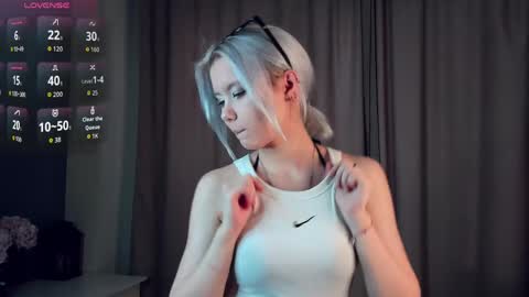 Mia online show from March 2026 11:17:02 AM