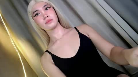 Snapshot of cathleashemalegoddess chatting on March 2026 06:43:02 AM cathleashemalegoddess online show from March 2026 06:43:02 AM