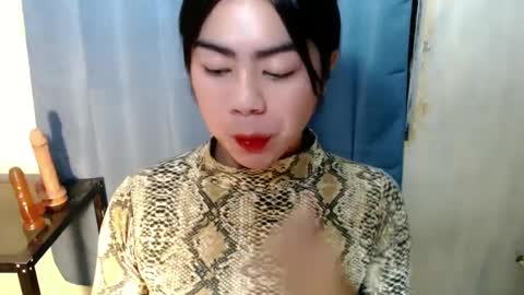 cathy_ho online show from January 2025 01:21:02 AM
