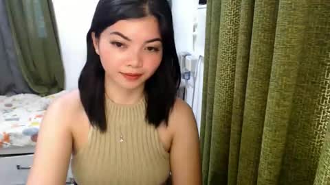 Snapshot of cathy_lyn chatting on March 2026 07:47:01 AM cathy_lyn online show from March 2026 07:47:01 AM